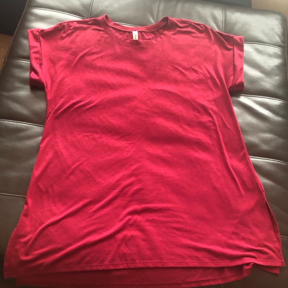 Women’s T-shirt
